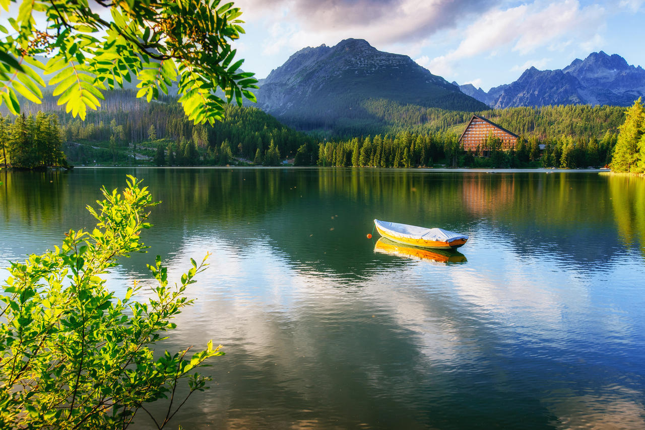 高清绿色风景图片 垂钓时光里的自然馈赠